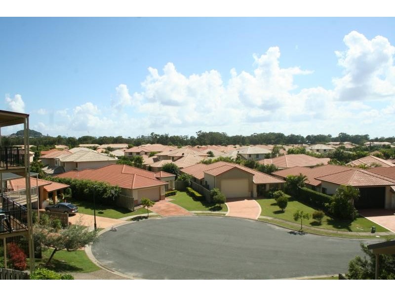 227 Falcon Way, Tweed Heads South NSW 2486
