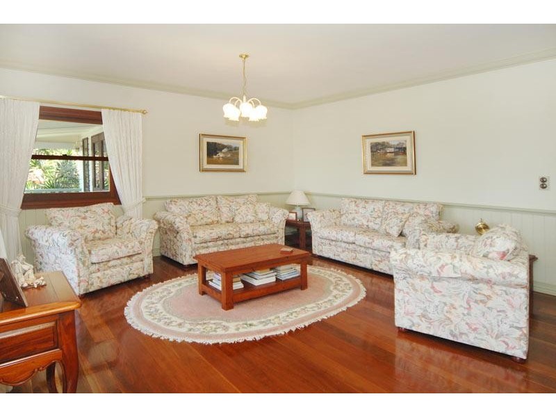 7 Pacific Drive, Banora Point NSW 2486