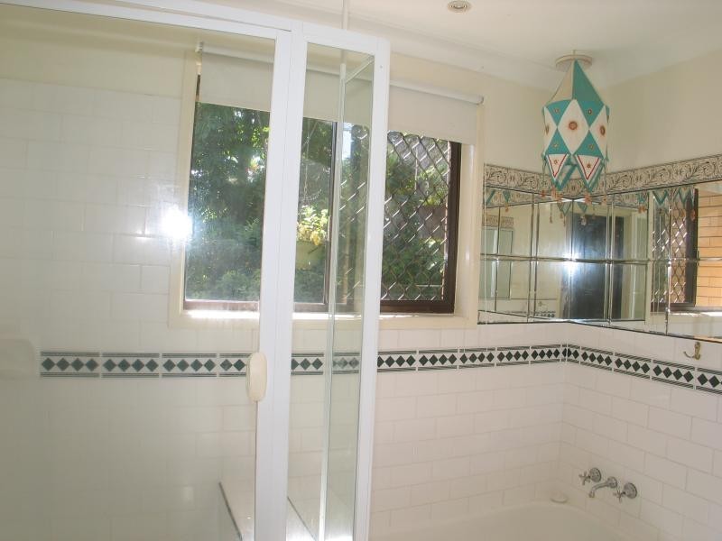 42 Elsie Street, Banora Point NSW 2486