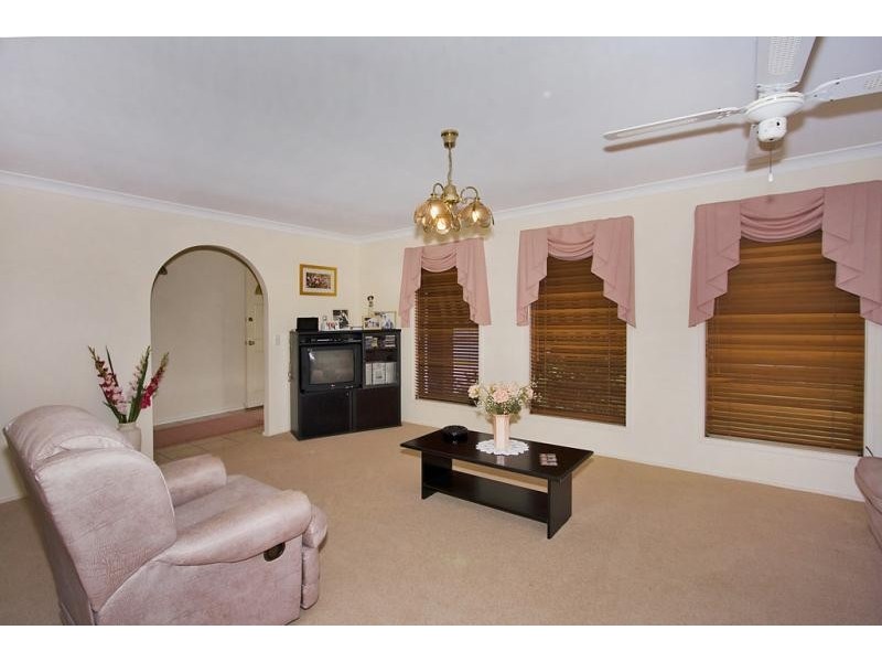 16 Limosa Road, Tweed Heads West NSW 2485