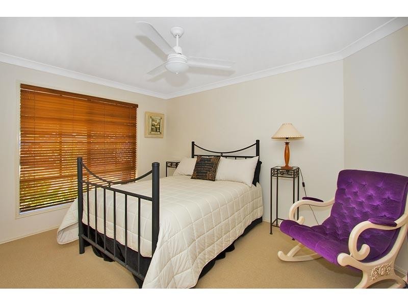 9 Tyrone Terrace, Banora Point NSW 2486