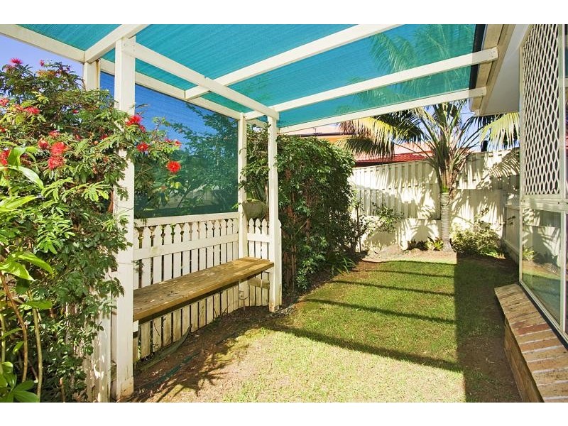 22 Tyrone Terrace, Banora Point NSW 2486