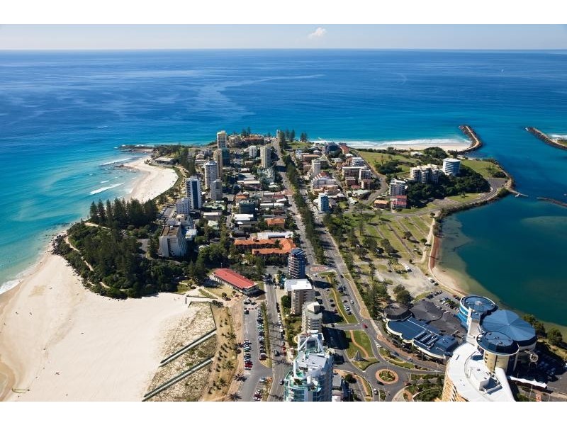 4/136 Marine Parade, Coolangatta QLD 4225
