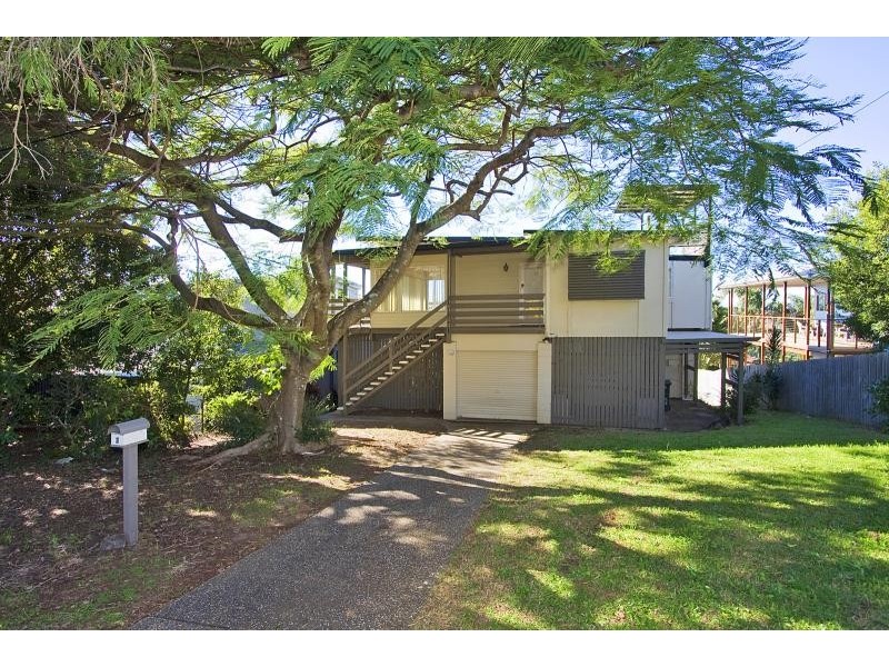 3 Glenys Street, Tweed Heads South NSW 2486