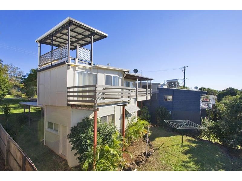 3 Glenys Street, Tweed Heads South NSW 2486