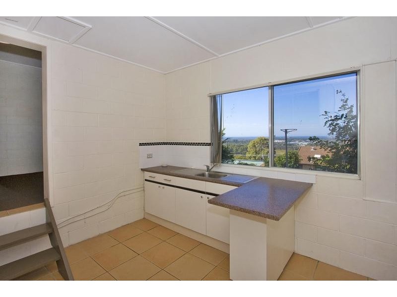 3 Glenys Street, Tweed Heads South NSW 2486