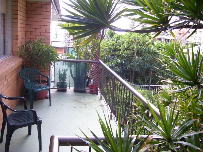 Unit 7/263 Boundary Street, Rainbow Bay QLD 4225