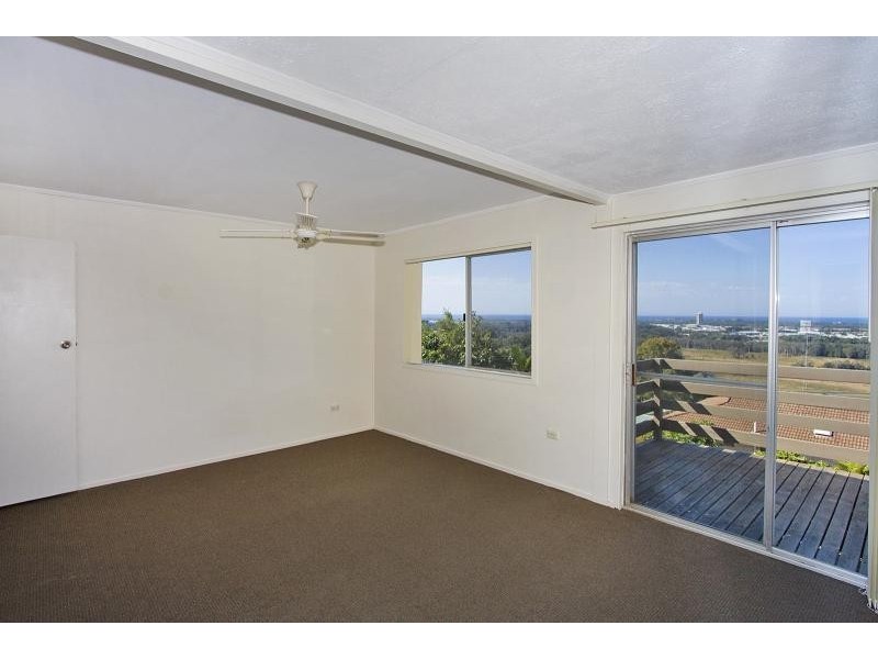 3 Glenys Street, Tweed Heads South NSW 2486