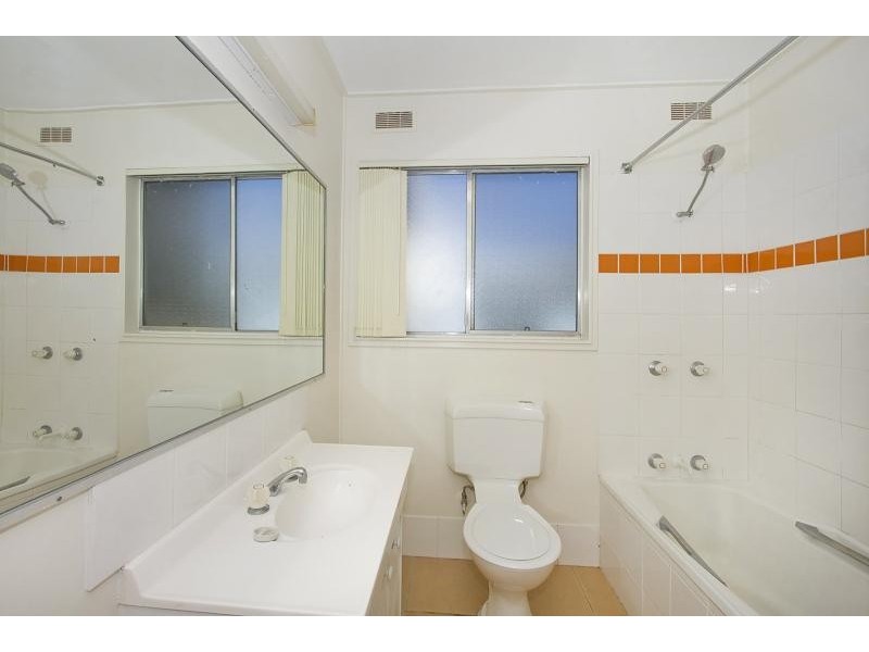 3 Glenys Street, Tweed Heads South NSW 2486