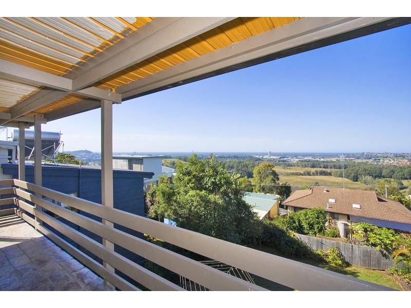 3 Glenys Street, Tweed Heads South NSW 2486