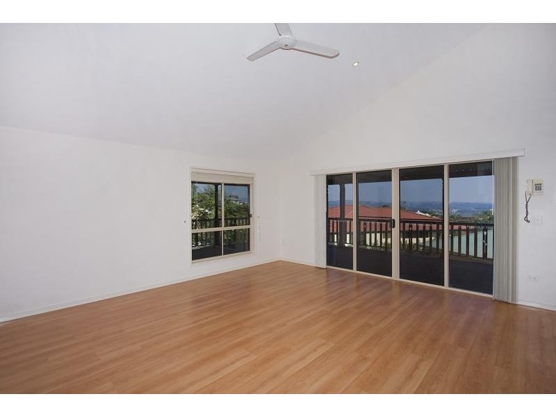 40 Kintyre Crescent, Banora Point NSW 2486