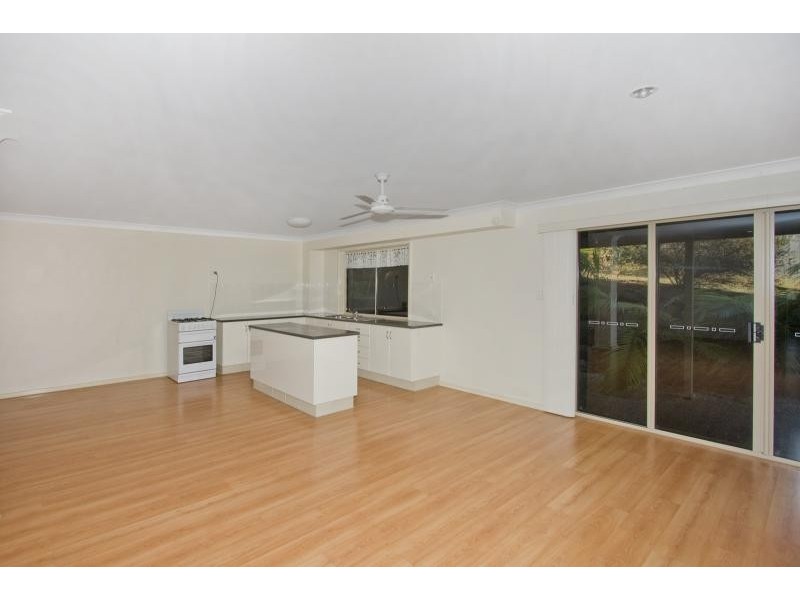 40 Kintyre Crescent, Banora Point NSW 2486