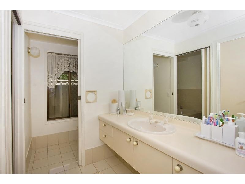 67 Old Ferry Road, Banora Point NSW 2486
