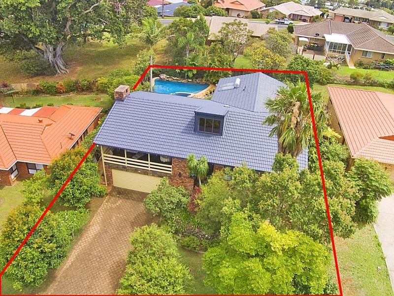 12 Coolabah Court, Banora Point NSW 2486