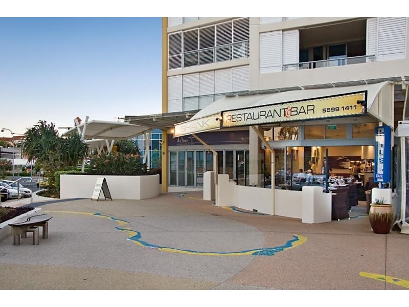 4/42 Marine Parade, Coolangatta QLD 4225