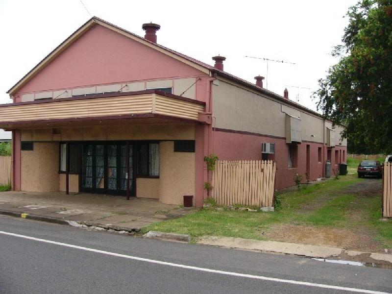 1/6 RAILWAY STREET, Forest Hill QLD 4342