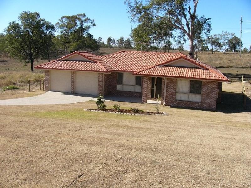 35 DAVIS CRESCENT, Gatton QLD 4343