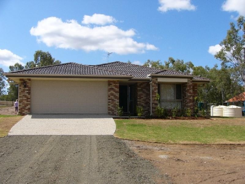 9 WALTERS CLOSE, Glenore Grove QLD 4342