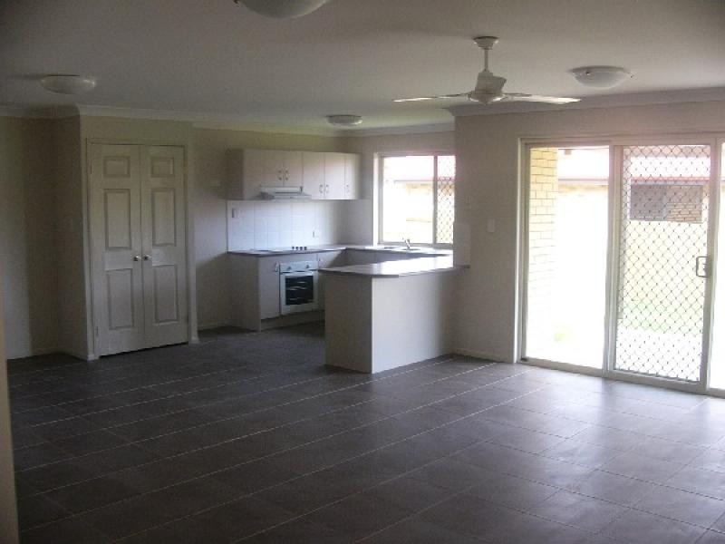 37 DAVIS CRESCENT, Gatton QLD 4343