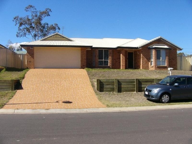 64 HIGHVIEW AVENUE, Gatton QLD 4343