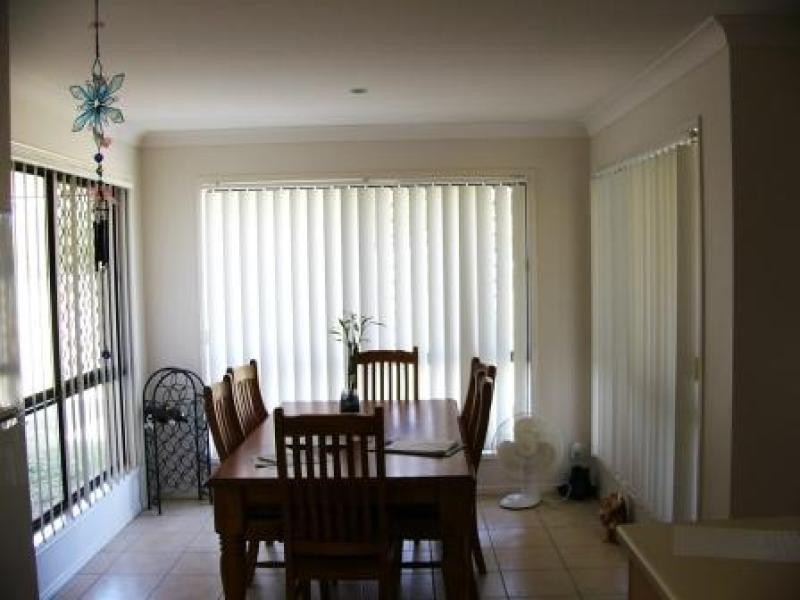 Kensington Grove QLD 4341