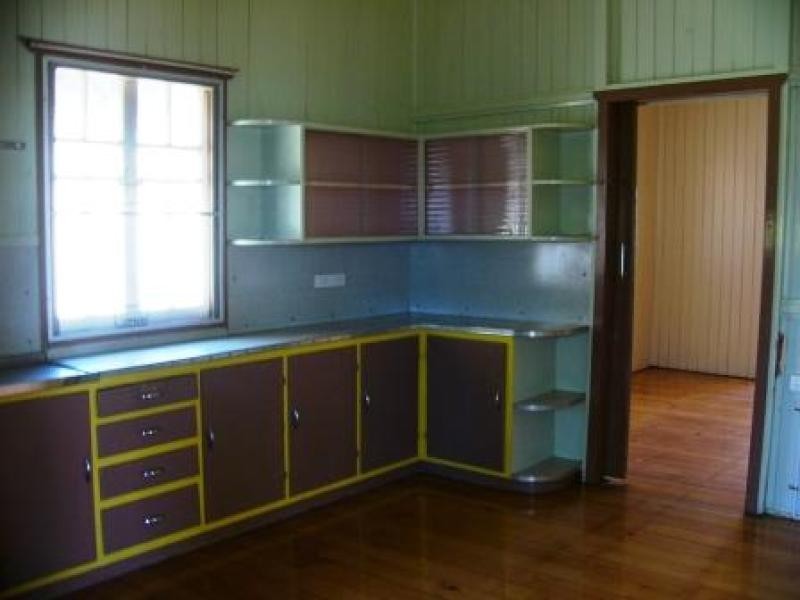 32 ALLAN ST, Gatton QLD 4343