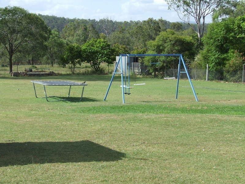 28 PARKRIDGE DRIVE, Withcott QLD 4352