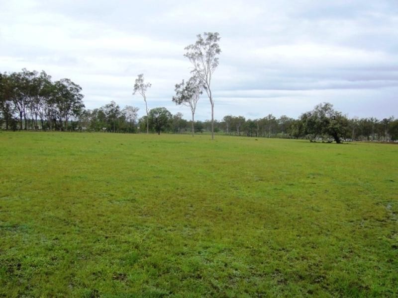 Lake Clarendon QLD 4343
