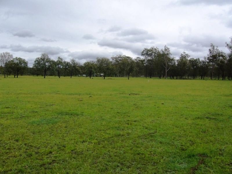 Lake Clarendon QLD 4343