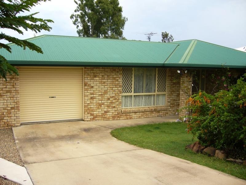 3 Davis Crescent, Gatton QLD 4343