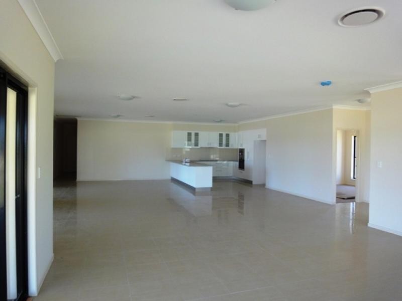 Adare QLD 4343