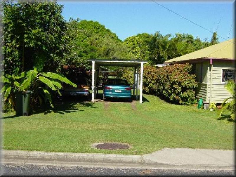 19 MCKEAN ROAD, Scarness QLD 4655