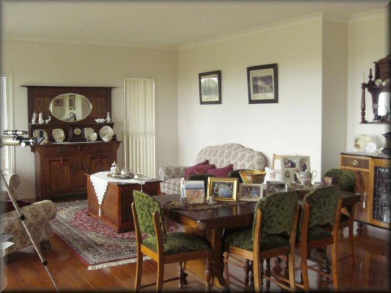 25 FRANCIS AVENUE, Booral QLD 4655