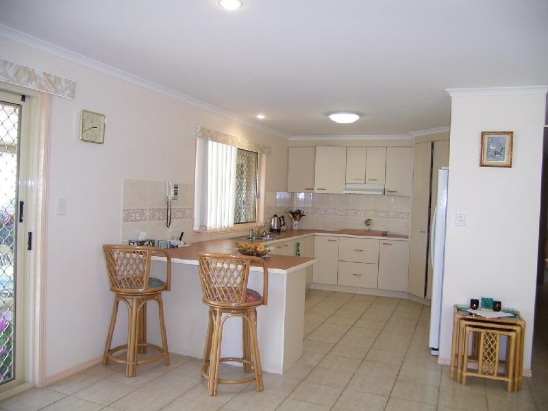 15 DELMO COURT, Urraween QLD 4655