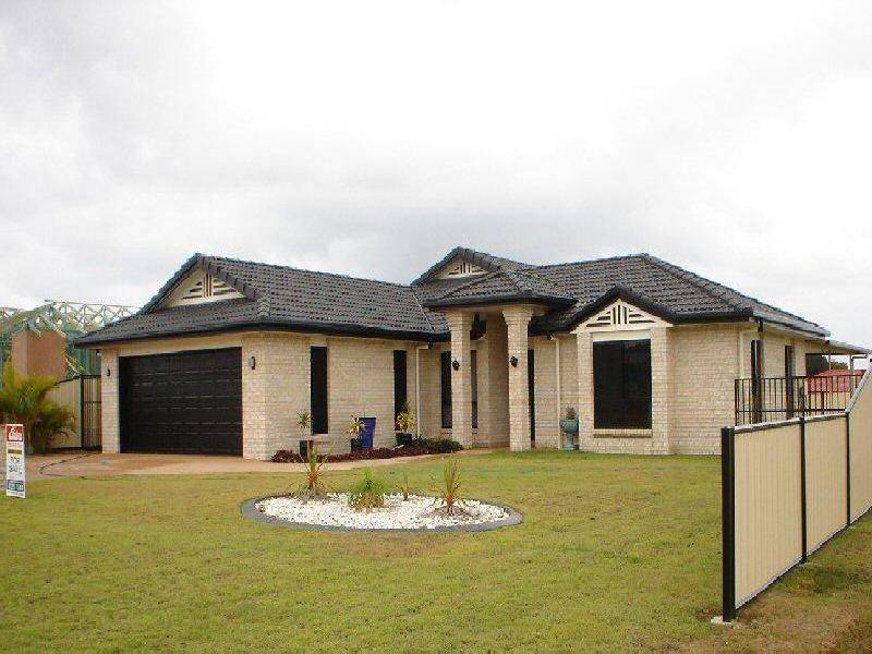 Urangan QLD 4655