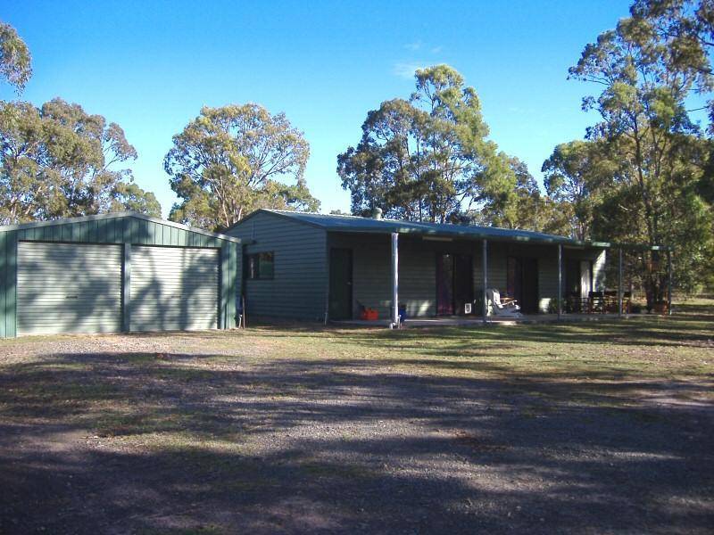 83 BARRANJOEY DRIVE, Sunshine Acres QLD 4655