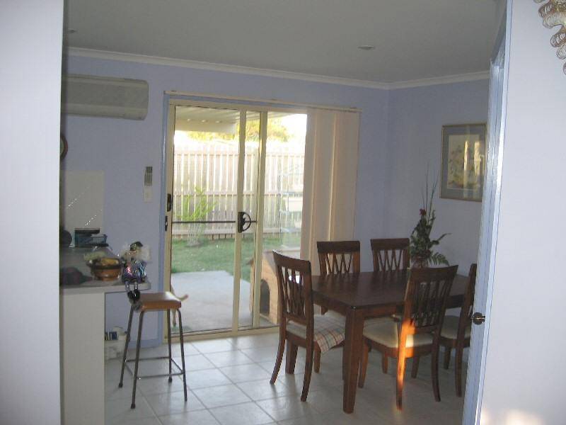 14 HYPERNO ROAD, Point Vernon QLD 4655