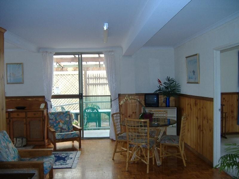 50 King Street, Urangan QLD 4655