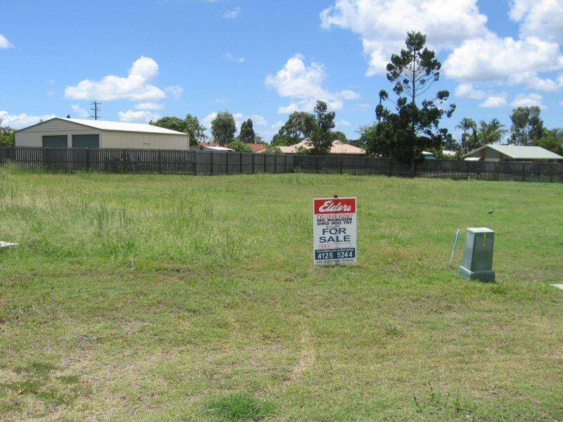 4 MONTROSE CLOSE, Point Vernon QLD 4655