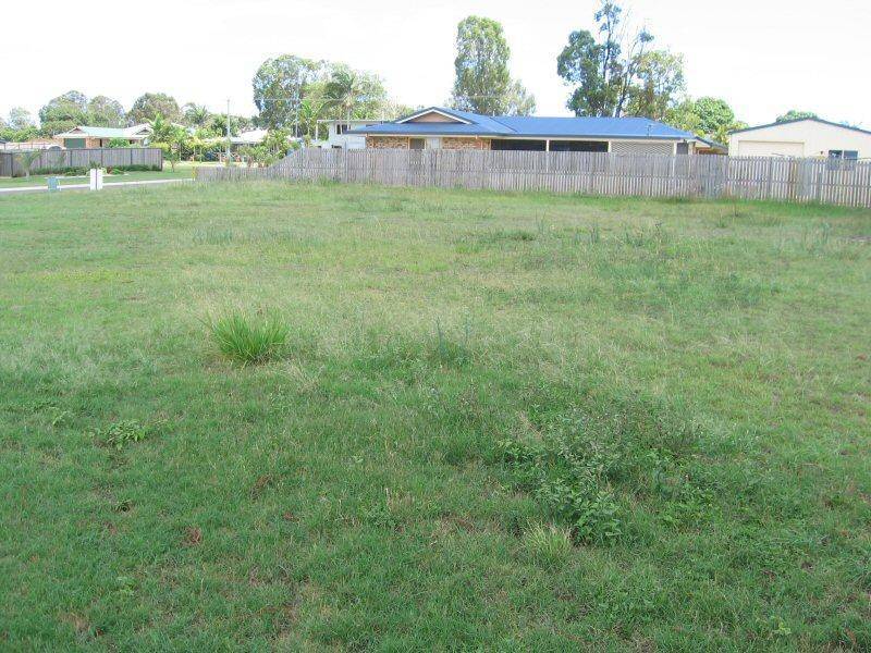 4 MONTROSE CLOSE, Point Vernon QLD 4655