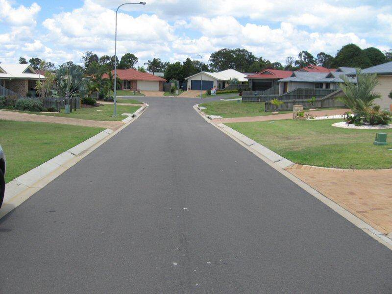 4 MONTROSE CLOSE, Point Vernon QLD 4655