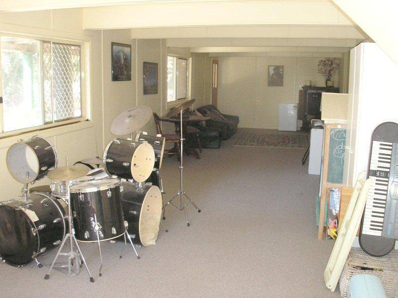 11 SANCTUARY LANE, Booral QLD 4655