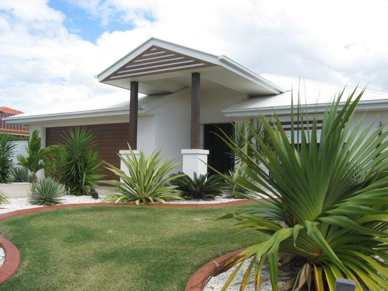 18 LOCKERBIE COURT, Kawungan QLD 4655
