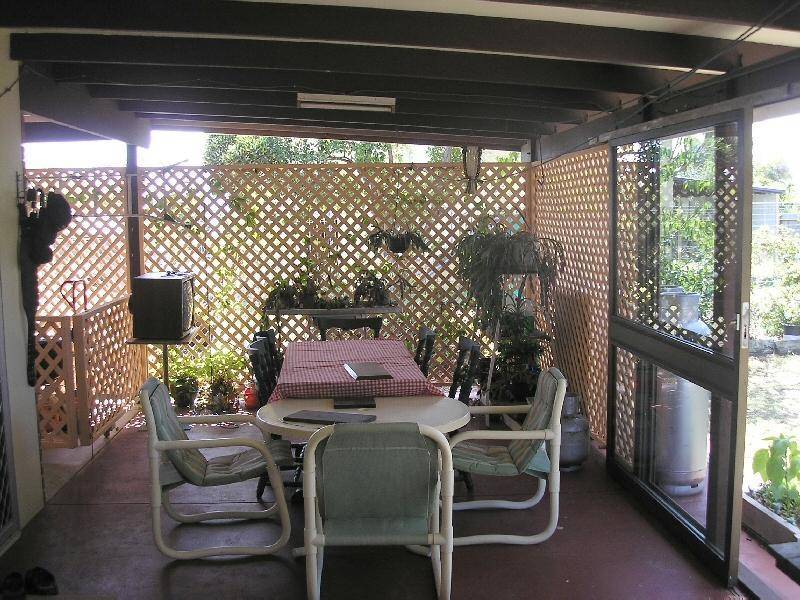 4 HANSEN STREET, Urangan QLD 4655