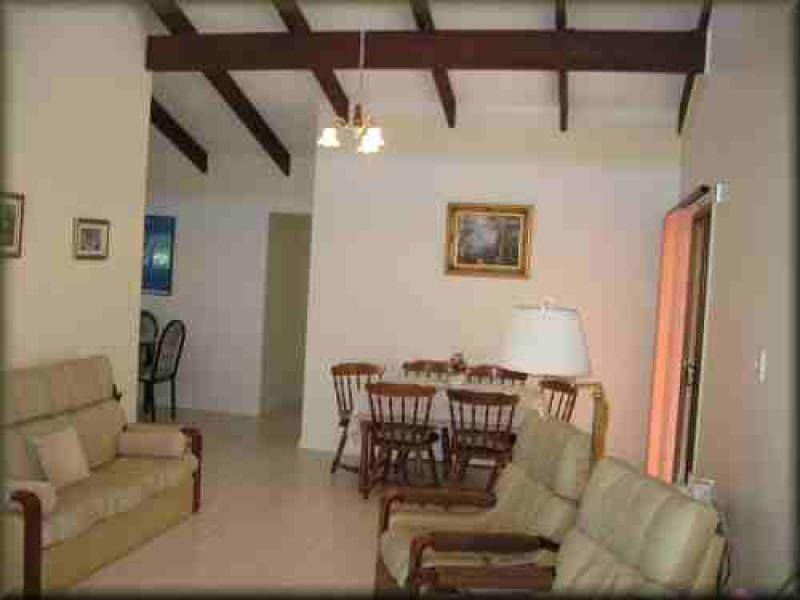 7 SEABREEZE LANE, Point Vernon QLD 4655