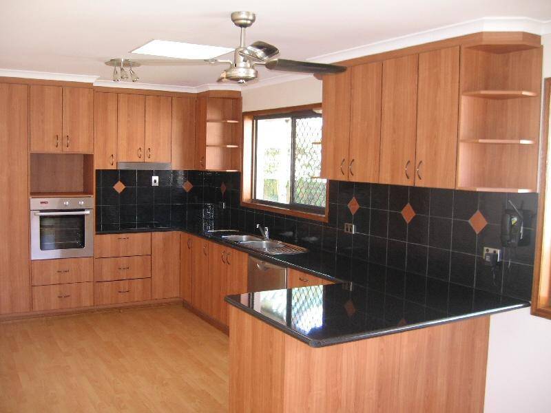 44 LIMPUS STREET, Urangan QLD 4655