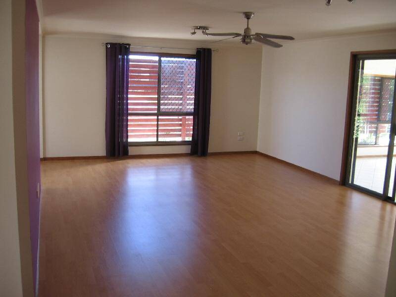 44 LIMPUS STREET, Urangan QLD 4655