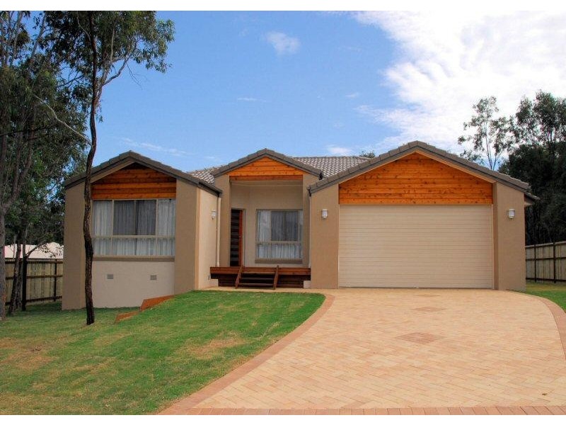10 KATANDRA STREET, Point Vernon QLD 4655