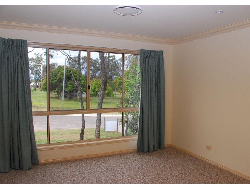 10 KATANDRA STREET, Point Vernon QLD 4655