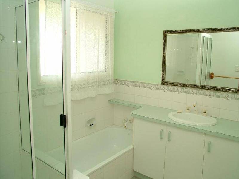 34 VICTOR DRIVE, Kawungan QLD 4655